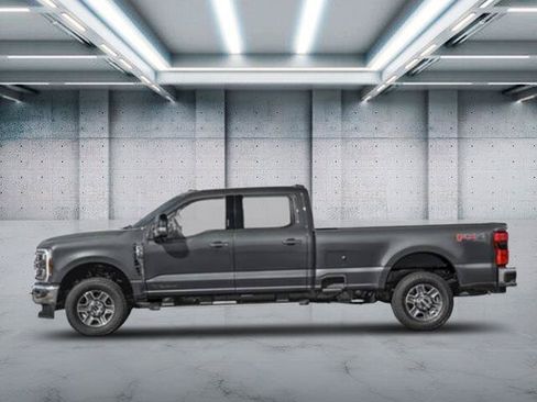 New 2026 Ford F350 Lariat w/ Black Appearance Package AWD/4WD image 2