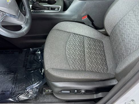 Used 2024 Chevrolet Equinox LT image 26