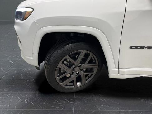 Used 2024 Jeep Compass Limited w/ High Altitude Package image 36