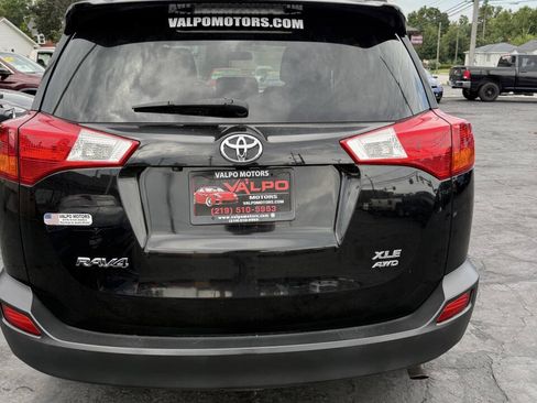 Used 2015 Toyota RAV4 XLE AWD/4WD image 7