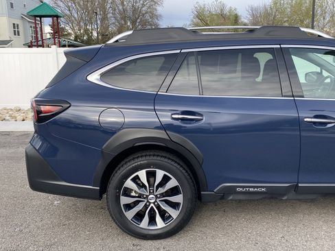 Used 2024 Subaru Outback Touring image 6