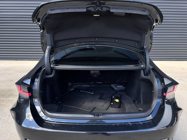 Used 2022 Lexus RC F w/ Premium Package RWD image 25