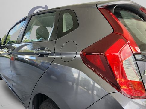 Used 2020 Honda Fit LX image 30