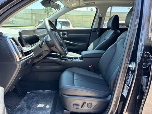 New 2025 Kia Sorento S w/ Panoramic Sunroof Package FWD image 15