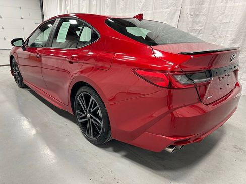 Used 2025 Toyota Camry XSE image 5