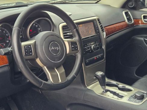 Used 2012 Jeep Grand Cherokee Limited image 30