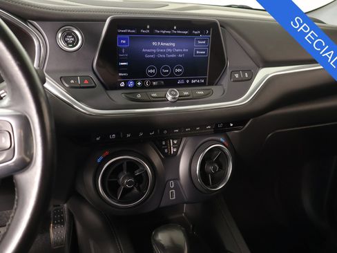 Used 2020 Chevrolet Blazer LT AWD/4WD image 5