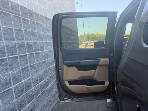 Used 2023 Ford F150 XLT image 18