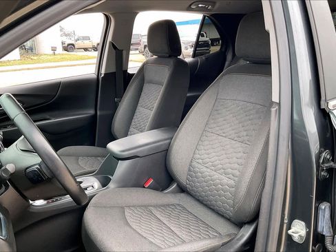 Used 2021 Chevrolet Equinox LT image 9