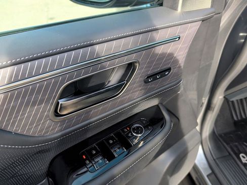 New 2026 INFINITI QX80 Autograph w/ Premium Cargo Package image 10