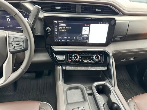 New 2026 GMC Sierra 2500 Denali w/ Technology Package image 27