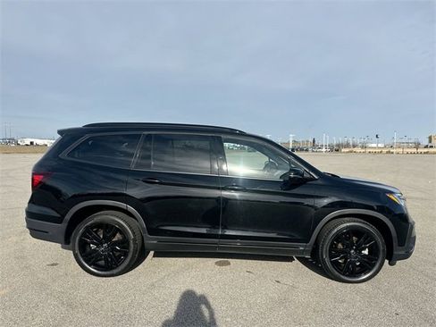 Used 2021 Honda Pilot Black Edition image 14