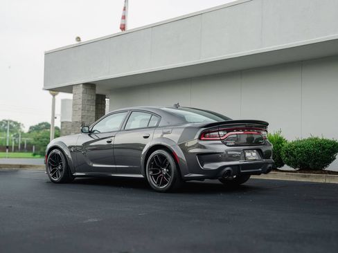 Used 2023 Dodge Charger SRT Hellcat RWD image 5