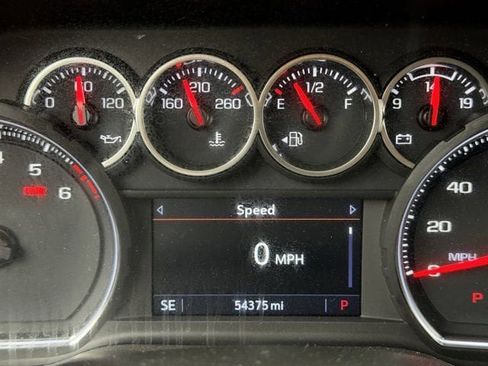 Used 2021 Chevrolet Silverado 1500 LT image 14