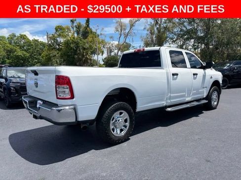 Used 2022 RAM 2500 Tradesman w/ Chrome Appearance Group AWD/4WD image 6