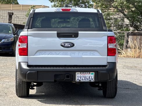 Used 2026 Ford Maverick XLT w/ XLT Luxury Package FWD image 5