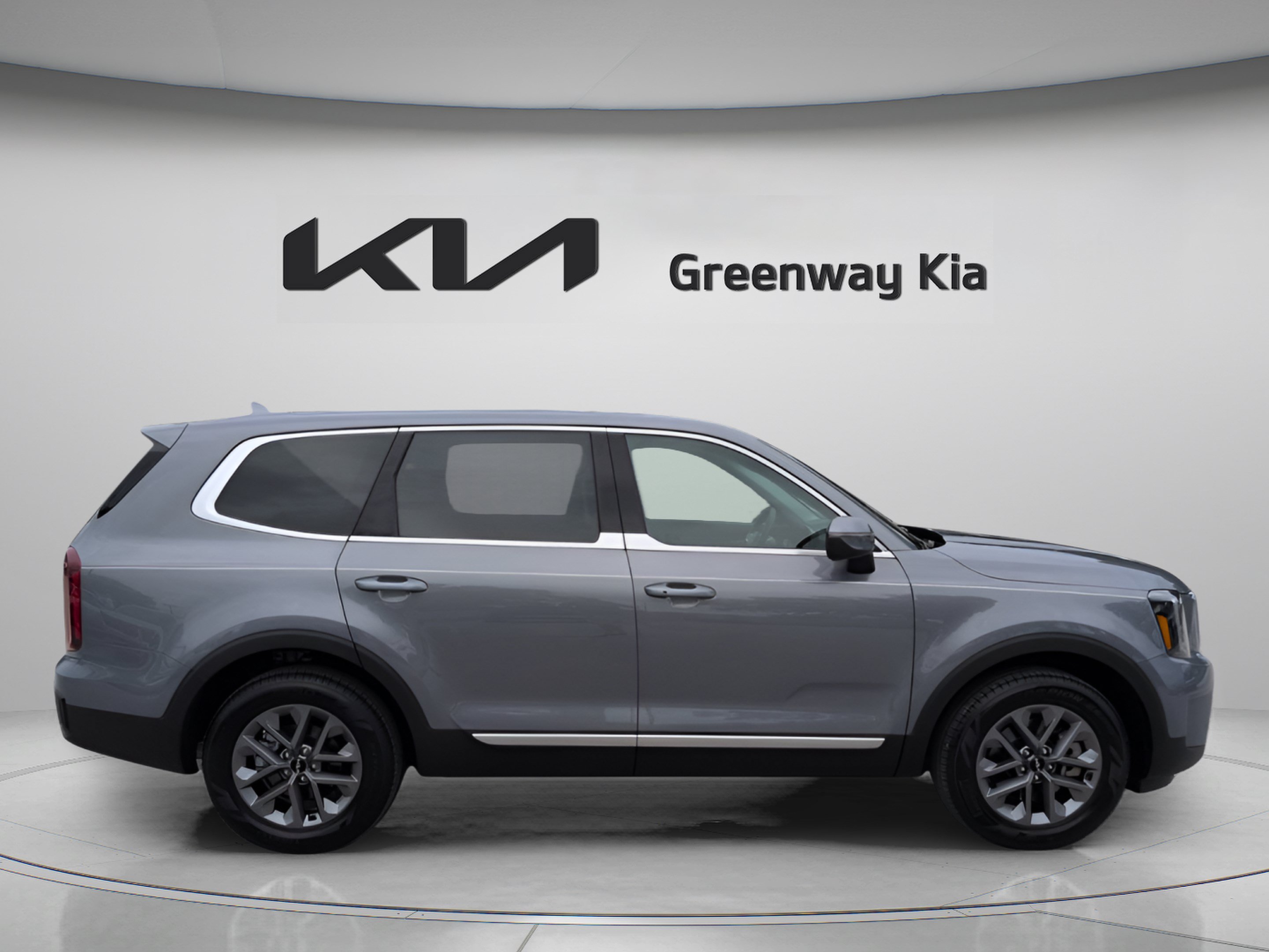 Certified 2025 Kia Telluride LX FWD image 5