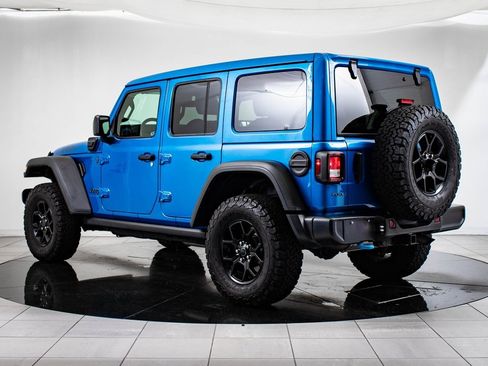 Used 2024 Jeep Wrangler Unlimited image 6