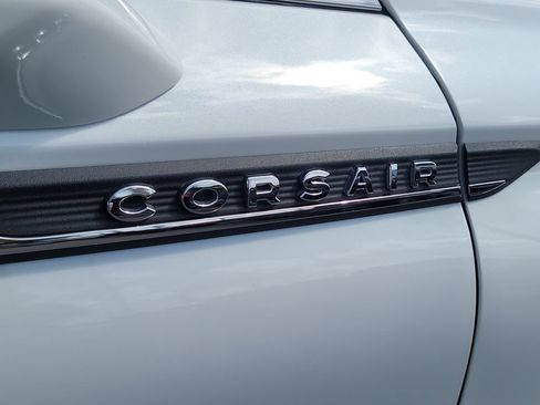Certified 2024 Lincoln Corsair FWD w/ Equipment Group 101A image 6