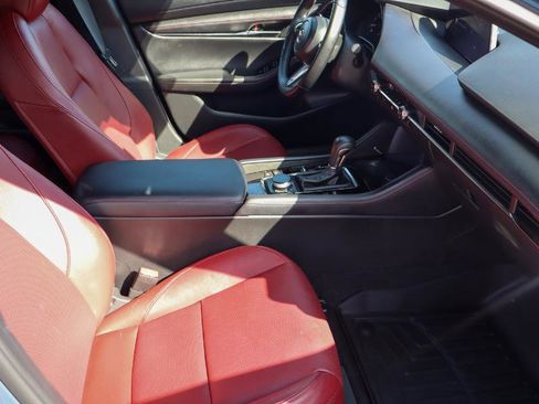 Used 2024 MAZDA MAZDA3 s image 11