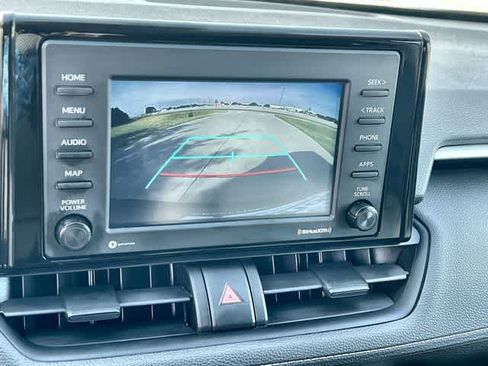 Used 2021 Toyota RAV4 LE w/ Carpet Mat Package (TMS) FWD image 26