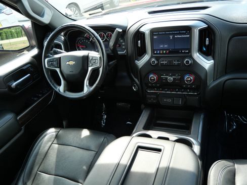 Used 2019 Chevrolet Silverado 1500 LTZ w/ LTZ Plus Package AWD/4WD image 9