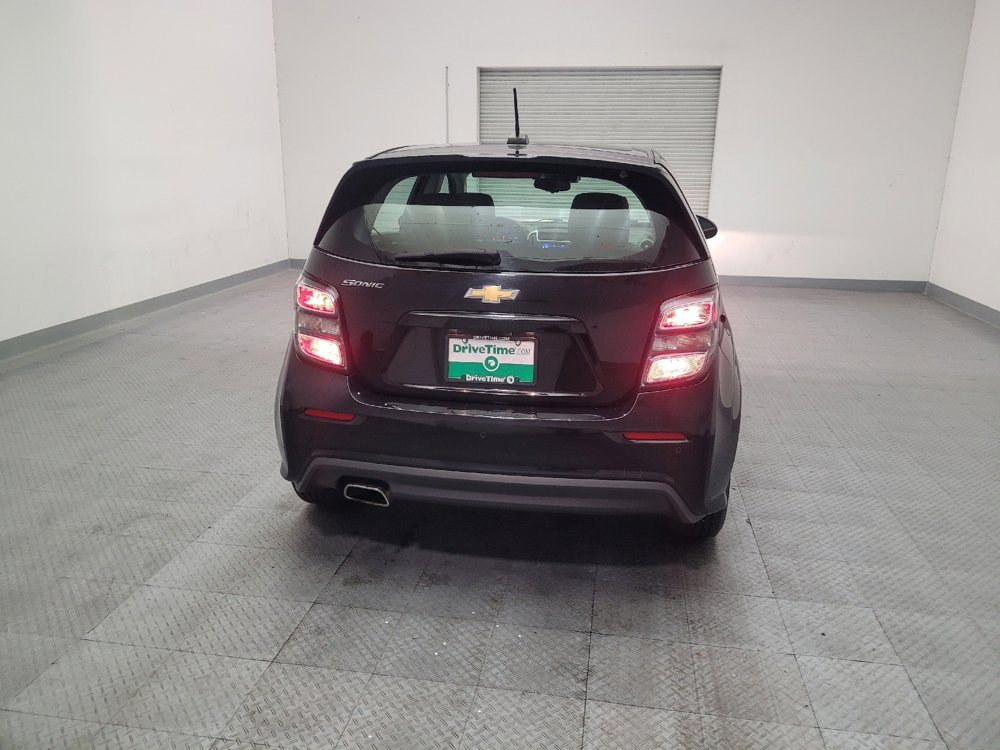 Used 2020 Chevrolet Sonic LT FWD image 7