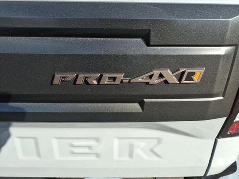 New 2026 Nissan Frontier PRO-4X w/ Pro-4x Convenience Package image 10