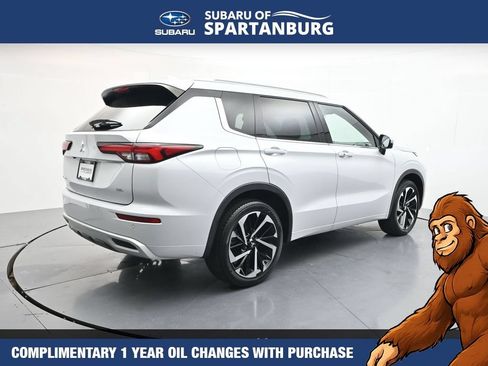 Used 2023 Mitsubishi Outlander SEL FWD image 8