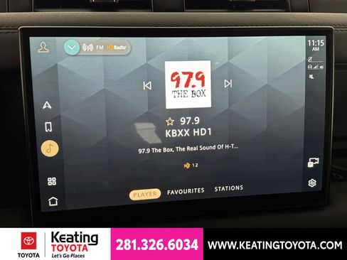 Used 2024 Land Rover Defender 130 Outbound AWD/4WD image 24