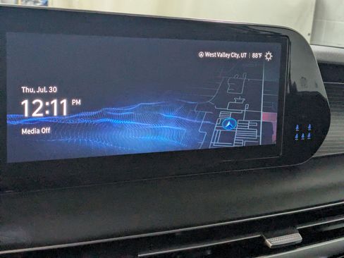 Used 2025 Hyundai Palisade Limited AWD/4WD image 15