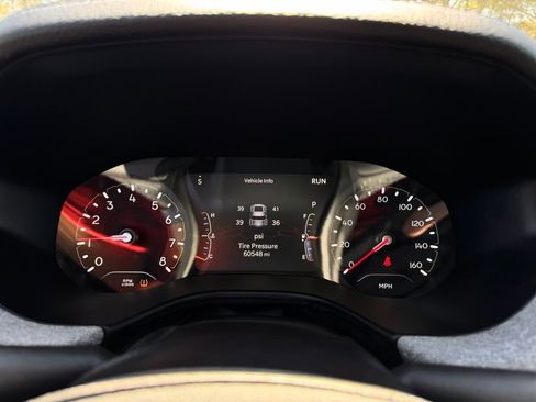 Used 2024 Jeep Compass Latitude image 21