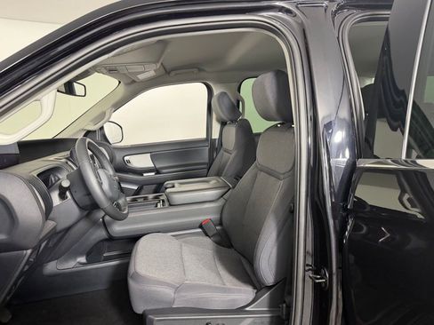 Used 2025 Ford Expedition Max Active RWD image 18