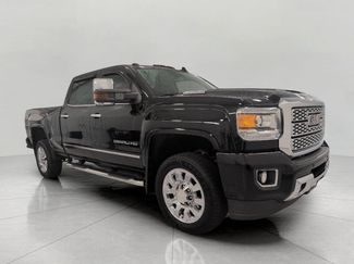 Used 2019 GMC Sierra 2500 Denali AWD/4WD video 1