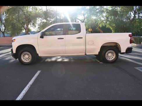 Used 2020 Chevrolet Silverado 1500 W/T w/ Trailering Package RWD image 4