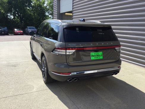 New 2026 Lincoln Aviator Reserve AWD/4WD image 3