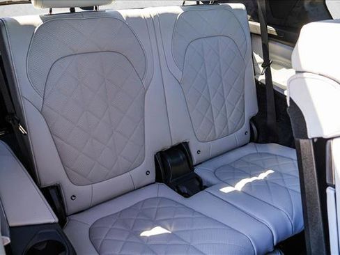 New 2026 BMW X7 xDrive40i image 24