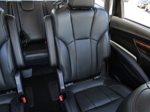 Used 2023 Subaru Ascent Touring AWD/4WD image 14