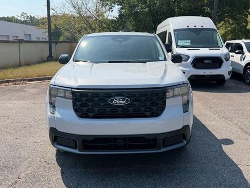 New 2025 Ford Maverick XLT w/ XLT Luxury Package image 17