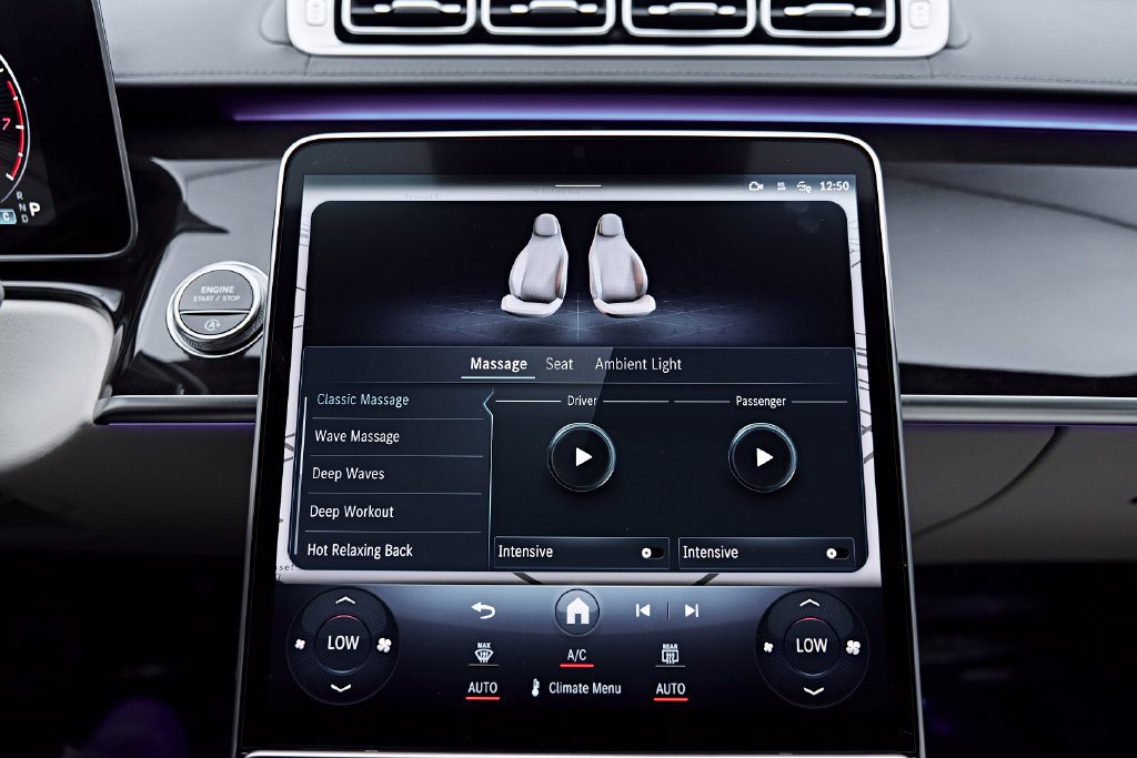 Used 2024 Mercedes-Benz S 580 4MATIC Sedan w/ AMG Line image 61