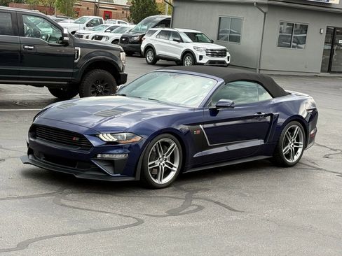 Used 2019 Ford Mustang GT Premium w/ Equipment Group 401A RWD image 42