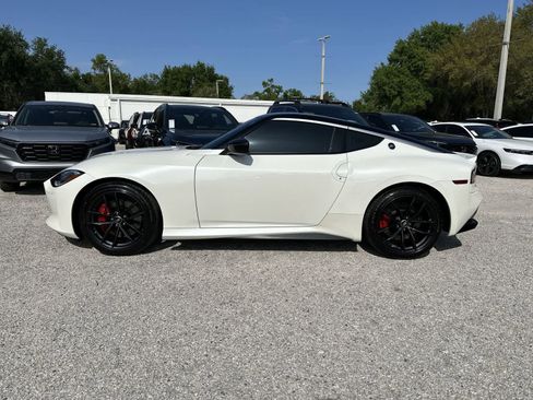 Used 2026 Nissan Z Performance w/ Floor Mat Package image 6