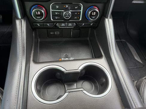 Used 2023 Chevrolet Tahoe LT RWD image 37
