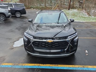 New 2025 Chevrolet Trax LT w/ Driver Confidence Package