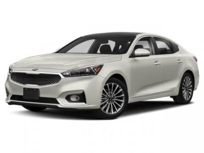 Used 2018 Kia Cadenza Premium w/ Luxury Package