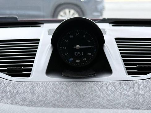 Used 2020 Porsche 911 Carrera image 32