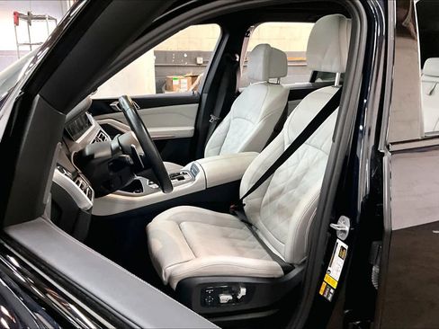 Certified 2023 BMW X5 xDrive45e w/ M Sport Package image 27