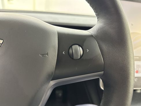 Used 2023 Tesla Model 3 Standard Range RWD image 45