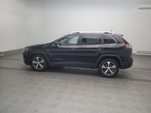 Used 2019 Jeep Cherokee Limited w/ Technology Group FWD image 3