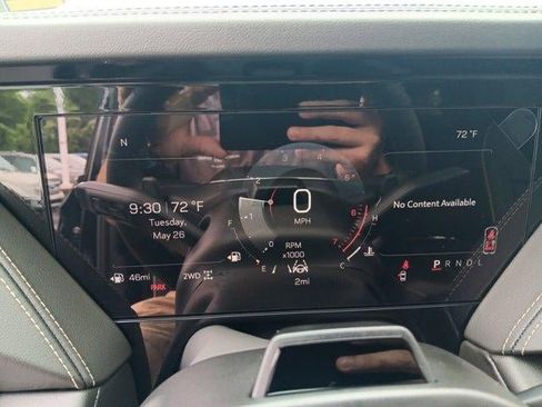 New 2026 GMC Yukon Elevation w/ Elevation Premium Package AWD/4WD image 9